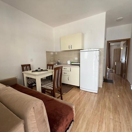 Kontiki Apartments ウルツィニ エクステリア 写真